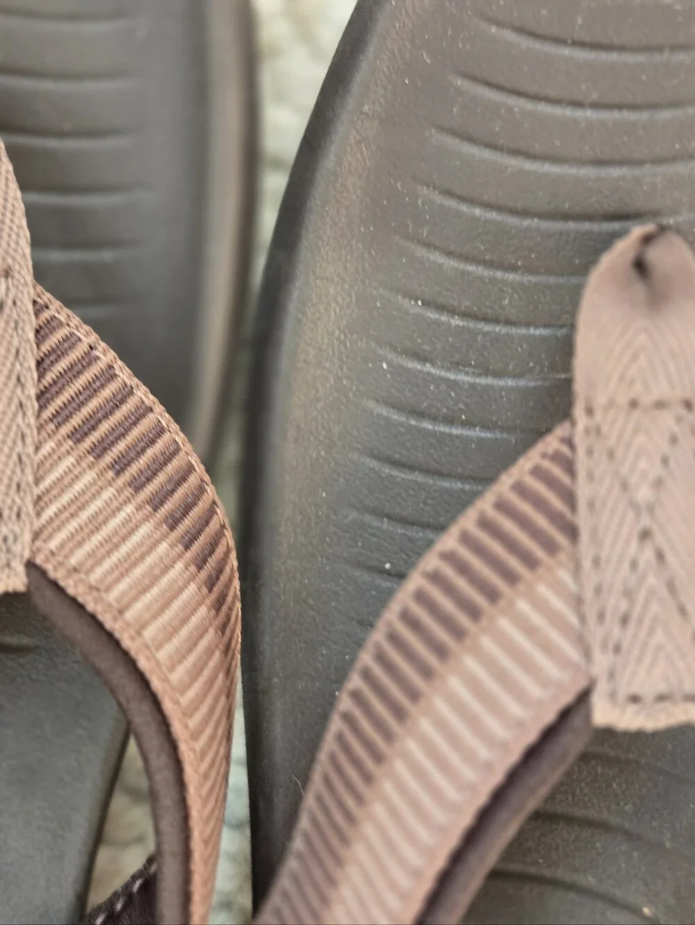 Teva Hurricane Classic Web Thong  Flip Flop In Bison US 9